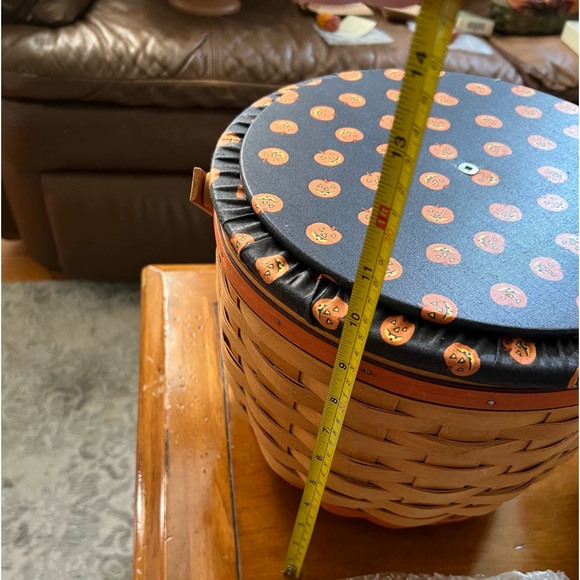 LONGABERGER (LID ONLY) HALLOWEEN 1997 Large Pumpkin (Hostess)!!!
*Basket NOT inc - Picture 5 of 7